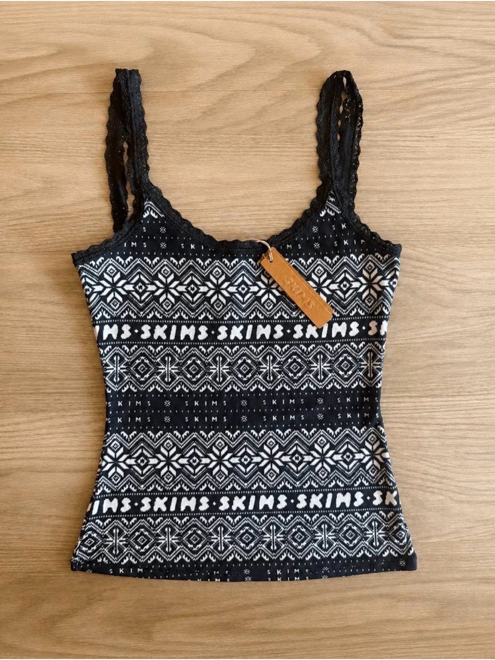 SKIMS Logo Plush Pointelle Scoop Tank Onyx Faire Isle Size Small NWT